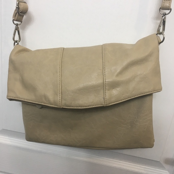 Cream SQ Crossbody Bag Fold-Over Style iPad Size! - Picture 5 of 10